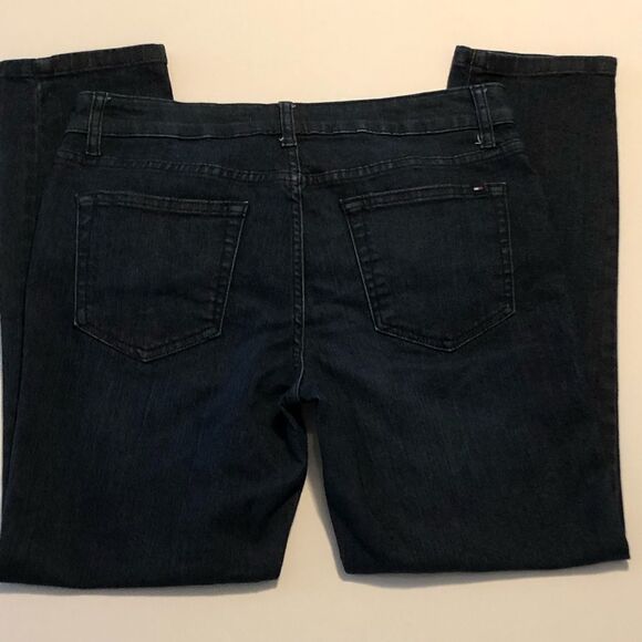 Tommy Hilfiger Slim Crop Jeans, size 6 - Picture 6 of 8